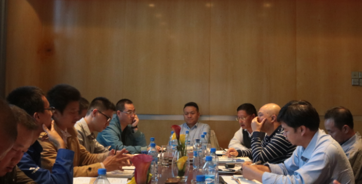 集團副總裁兼工程公司總經理萬泗新先生前往中東、非洲分公司考察指導工作